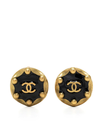 Pre-owned Chanel 1994 Cc Button Earrings In Black