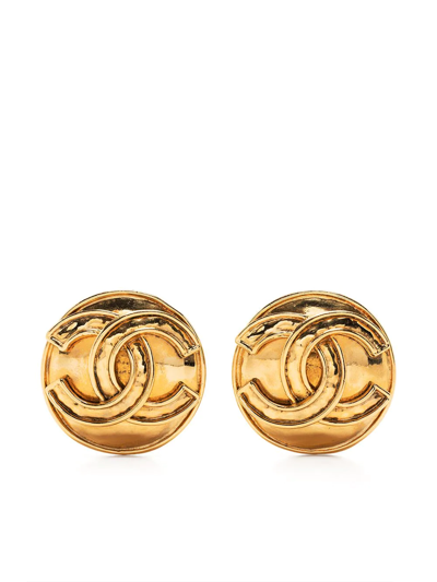 Pre-owned Chanel 1994 Cc Round Clip-on Earrings In Gold