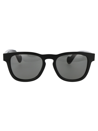Moncler Ml0098 Sunglasses In Black