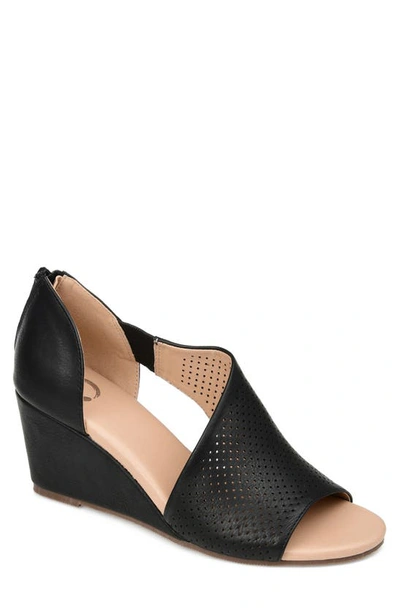 JOURNEE COLLECTION JOURNEE COLLECTION ARETHA PERFORATED WEDGE SANDAL