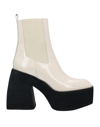Nodaleto Ankle Boots In White