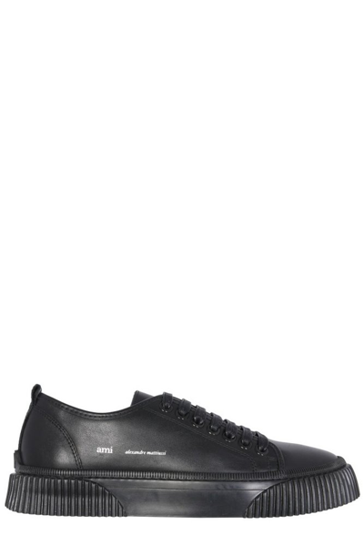 Ami Alexandre Mattiussi Sneakers Low Top Aus Schwarzem Canvas In Black