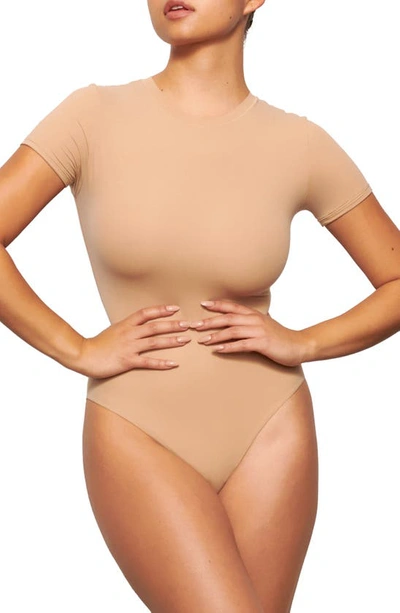 Skims Fits Everybody T-shirt Bodysuit In Clay