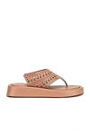 Alaïa Vienne Thong Platform Sandals In Chair