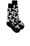 Bottega Veneta Wavy Triangle Cashmere Socks In Black & White