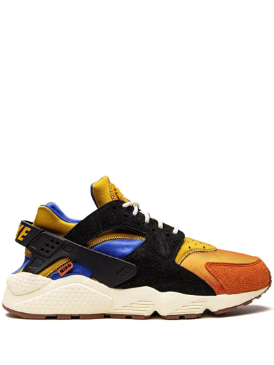 Nike Air Huarache Low-top Sneakers In Gold/black/brown