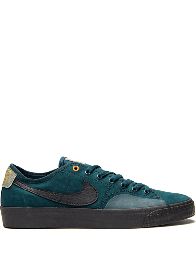 Nike Sb Blazer Court Low-top Trainers In Grün