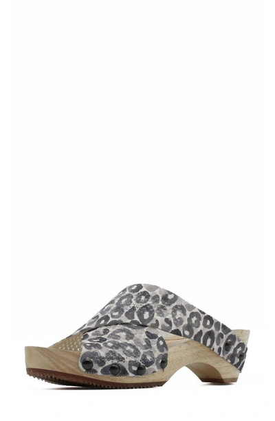 Jax And Bard Libby Slide Sandal In Leopard