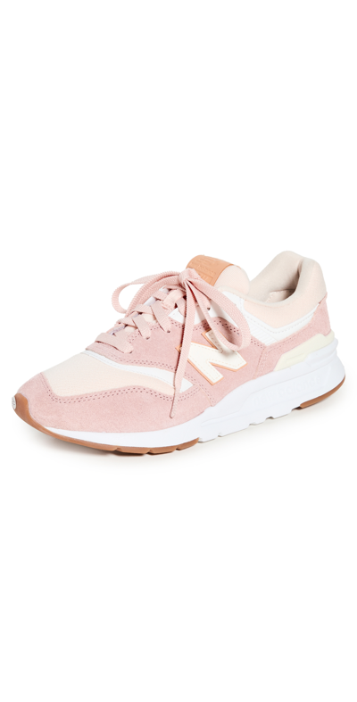 New Balance 997 Trainers In Pink Haze