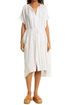 Vince Short Sleeve Drapey Stripe Shirred Dress In Off White/ Vista Blue