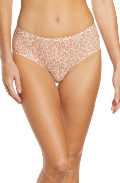 Chantelle Lingerie Soft Stretch Seamless Hipster Trouseries In Neutral Leopard