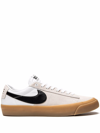 Nike Killshot 2 Leather Sneakers In White And Navy In Weiss