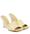 Bottega Veneta Wedge Leather 110mm Sandals In Moon Beam