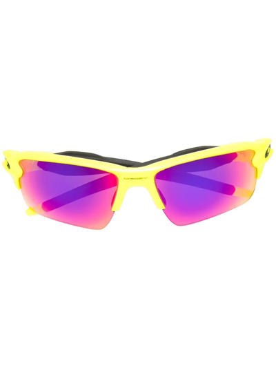 Oakley Tinted-lens Square-frame Sunglasses In Gelb