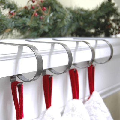 Frontgate Set Of 4 Mantel Clip Stocking Holders In Siver