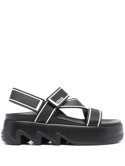 Le Silla Cross-strap Platform Sandals In Schwarz