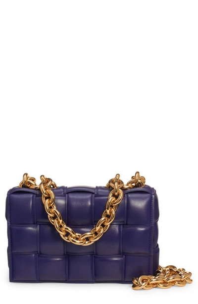 Bottega Veneta The Chain Cassette Padded Leather Shoulder Bag In Unicorn