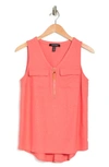 Ellen Tracy Sleeveless Zipper Detail Top In Coral