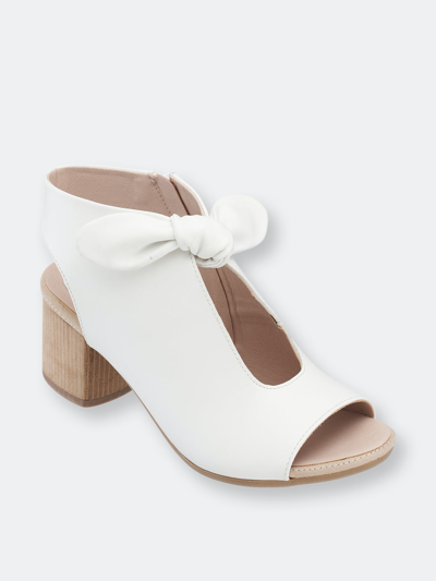Gc Shoes Women's Kimora Knot Detail Block Heel Dress Sandals In White
