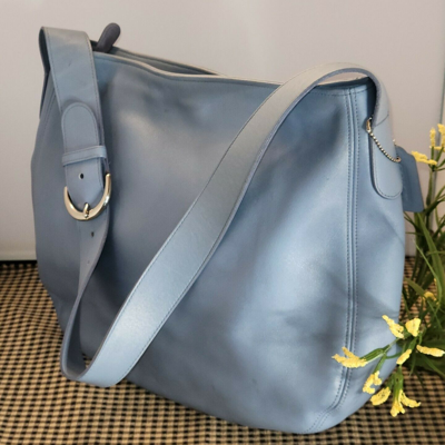 Pre-owned Coach Vintage Soho Zip Hobo Periwinkle Leather