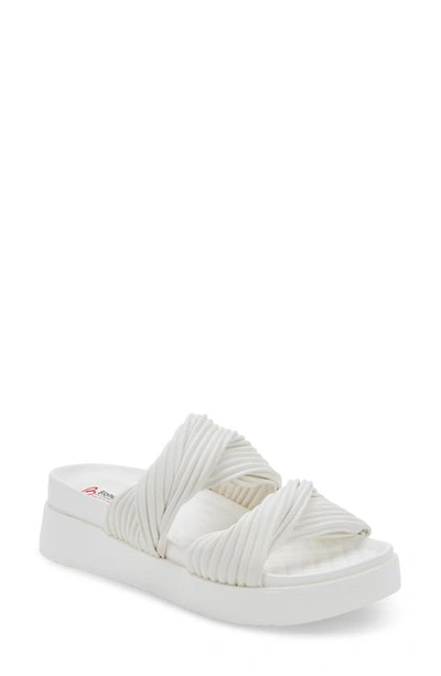 Blondo Women's Cadee Waterproof Platform Slides In White