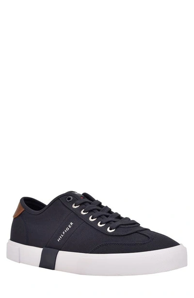 TOMMY HILFIGER PANDORA LOW TOP SNEAKER
