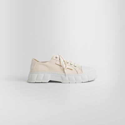 Viron Sneakers In Off-white
