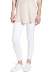 Lyssé Denim Scalloped Ankle Leggings In White In White