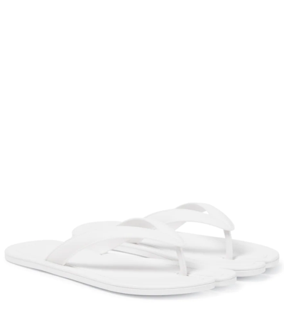Maison Margiela Split-toe Rubber Flip Flops In White