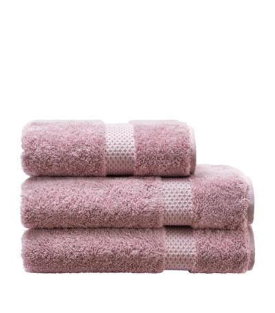 Yves Delorme Étoile Bath Towel (70cm X 140cm) In Pink