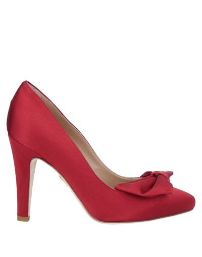 Brother Vellies Pumps In Red