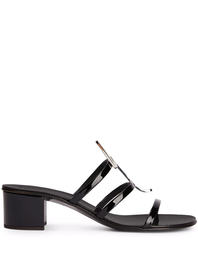 Giuseppe Zanotti Syrma G-strap Sandals In Black