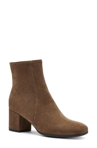 La Canadienne Joanie Waterproof Bootie In Chestnut Suede
