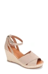 GENTLE SOULS SIGNATURE GENTLE SOULS SIGNATURE CHARLI X WEDGE SANDAL