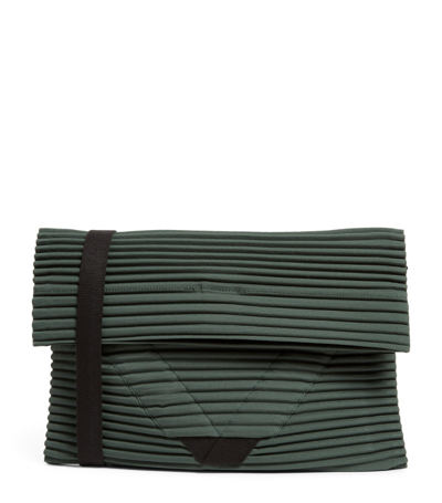 Issey Miyake Pleated Flat Cross-body Bag In Green