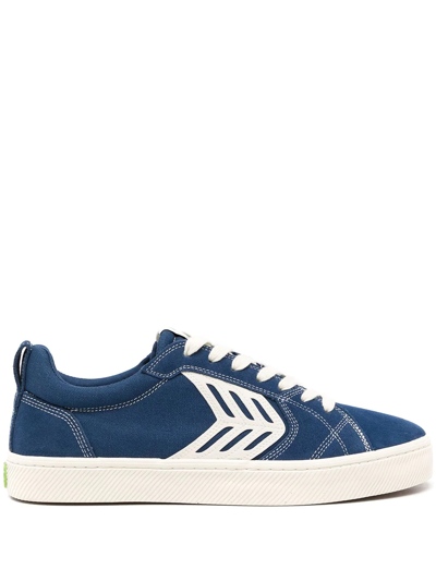 Cariuma Suede Low-top Sneakers In Mystery Blue