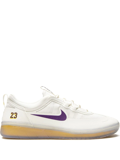 Nike Sb Nyjah Free 2 Low-top Sneakers In White