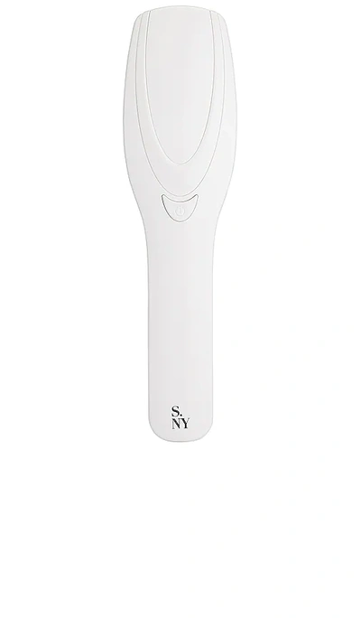 Solaris Laboratories Ny Intensive Led Hair Growth Brush In Beauty: Na