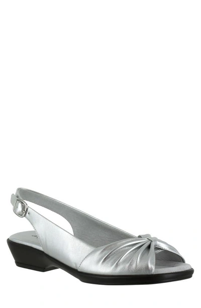 Easy Street Fantasia Slingback Pump In Silver