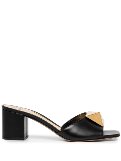 Valentino Garavani Valentino One Stud 60 Leather Sandal In Black