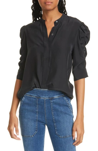 Frame Shirred Sleeve Silk Blouse In Noir