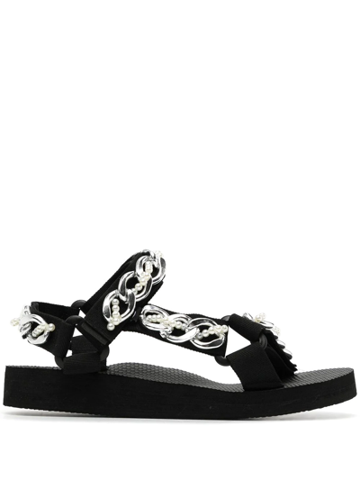 Arizona Love Pearl Chain Detailed Sandals In Chain Silver