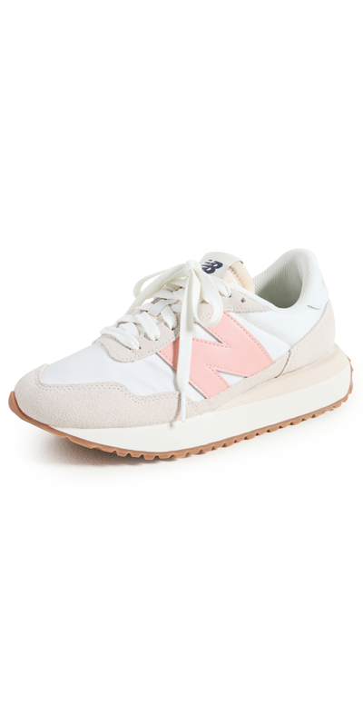 New Balance 237 Sneakers In White And Pastel Pink