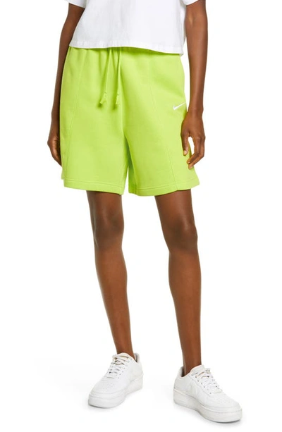 Nike Women's  Sportswear Essential Fleece High-rise Shorts In Green