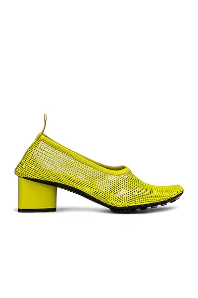 Bottega Veneta Stretch Web Flex Sock Pumps In Kiwi