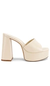 Larroude Dolly Mule In Ivory