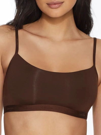 Calvin Klein Women's Form To Body Unlined Bralette Qf6757 In Umber