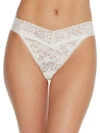 Hanky Panky Daily Lace Original Rise Thong Marshmallow One Size In Marshmallow