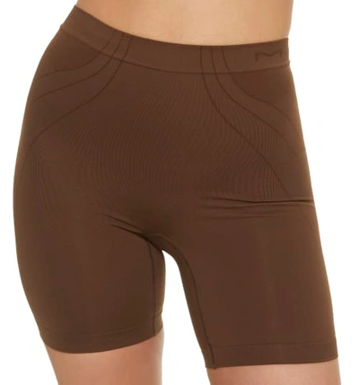 Maidenform Firm Control Feel Good Fashion Mid-thigh Shaper In Bronze