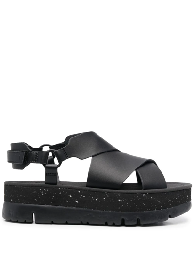 Camper Oruga Up Sandals In Schwarz